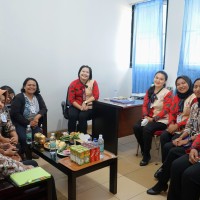 Study Banding Dari Pengurus Yayasan Prajnamitra Cab. Selatpanjang Dan GTK Sekolah Kasih Maitreya Selatpanjang